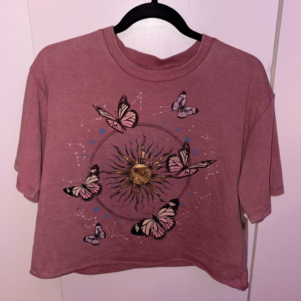No Boundaries Mauve Pink Butterfly Sun Crop Tee
